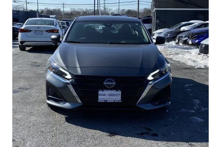 $18700 : Nissan Altima 2025 2.5 S 4dr image 2