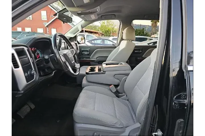 $29995 : GMC Sierra 1500 2018 4x2 SLE image 4