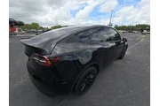 $24990 : Tesla Model Y 2020 AWD Long thumbnail