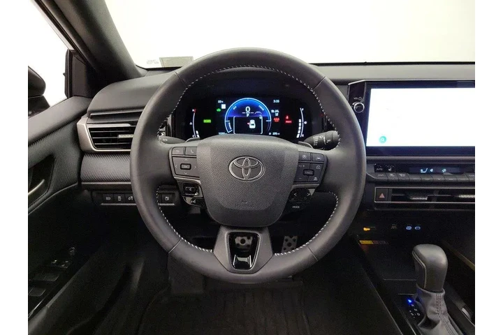 $33998 : Toyota Camry 2025 SE 4dr Sed image 10