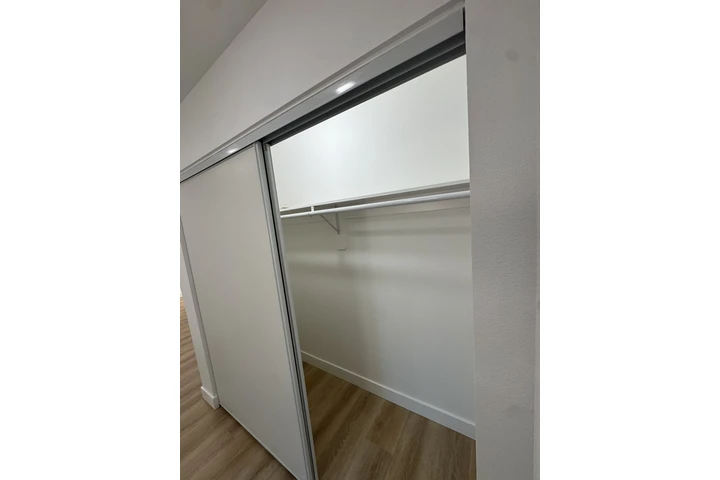 $2800 : 2 cuartos 1 baño image 8