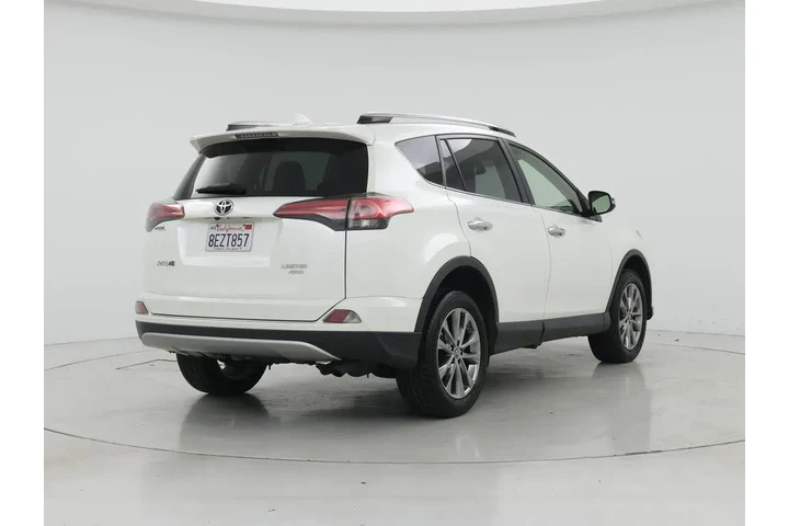 $22998 : Toyota RAV4 2018 AWD Limited image 8