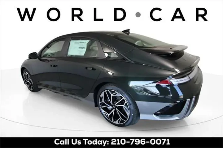 $28791 : Hyundai IONIQ 6 2023 SEL 4dr image 6