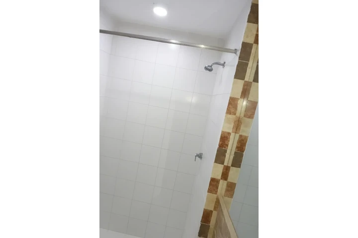 $120000000 : SE VENDE APTO EN CIUDAD VERDE image 5