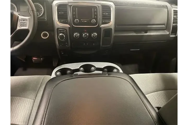 $36988 : Ram 1500 Classic 2024 4x4 SL image 10