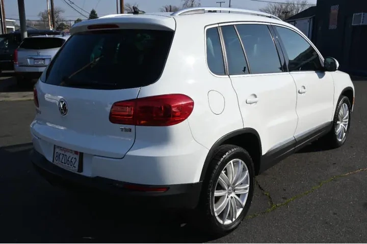 $8998 : 2016 Tiguan 2.0T SE image 6