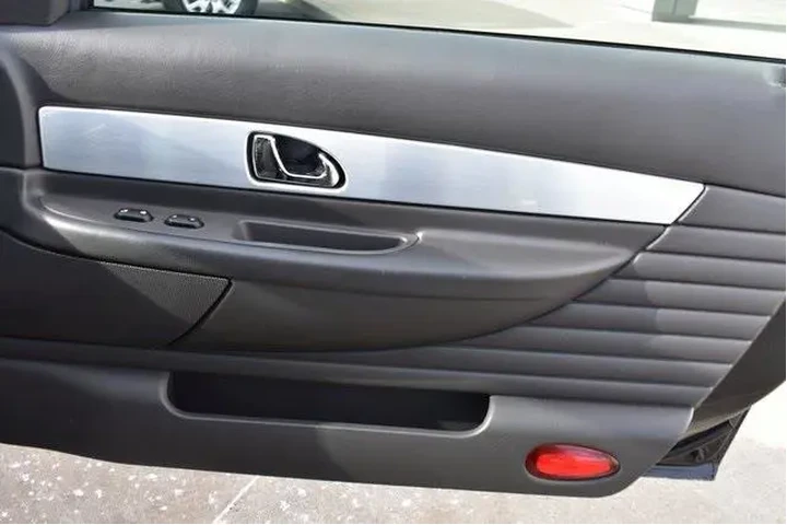 $14895 : Ford Thunderbird 2002 Deluxe image 10