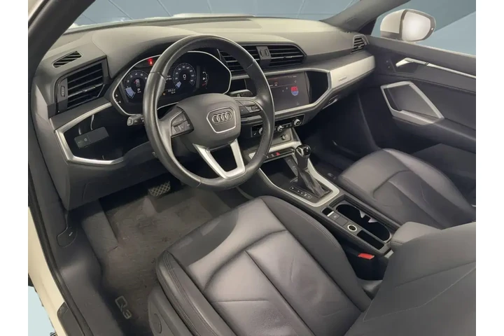 $16224 : Audi Q3 2021 AWD quattro Pre image 4