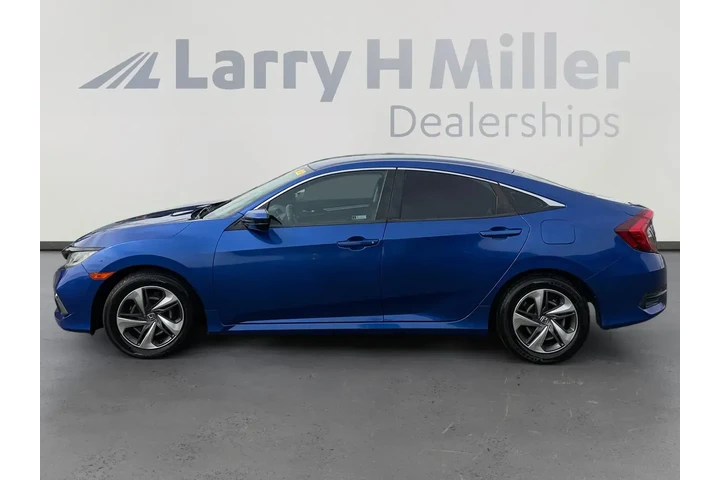 $17681 : Honda Civic 2021 LX 4dr Seda image 2