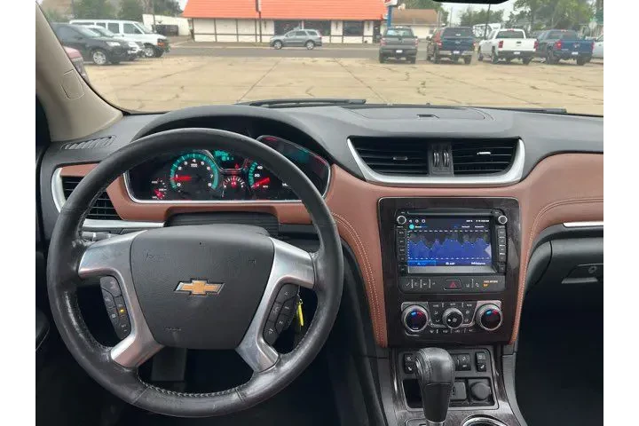 $5000 : 2015 Traverse LTZ | Dickinson image 2