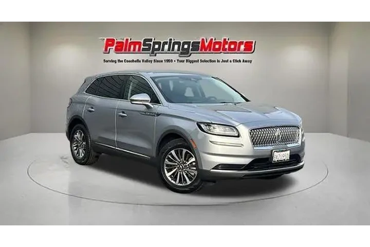 $27970 : Lincoln Nautilus 2021 Standa image 1