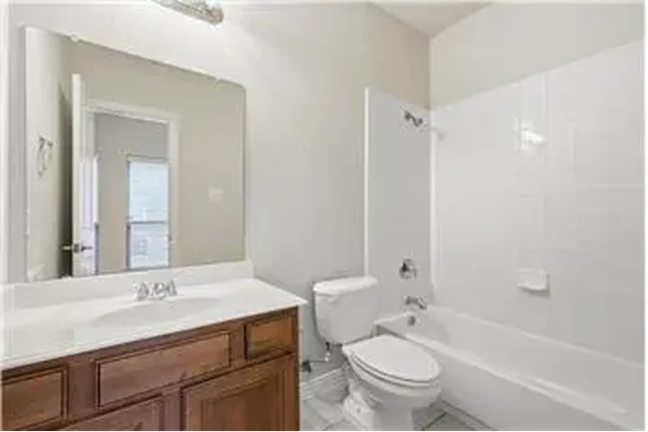 $2295 : Rental property with 2 bedro image 10