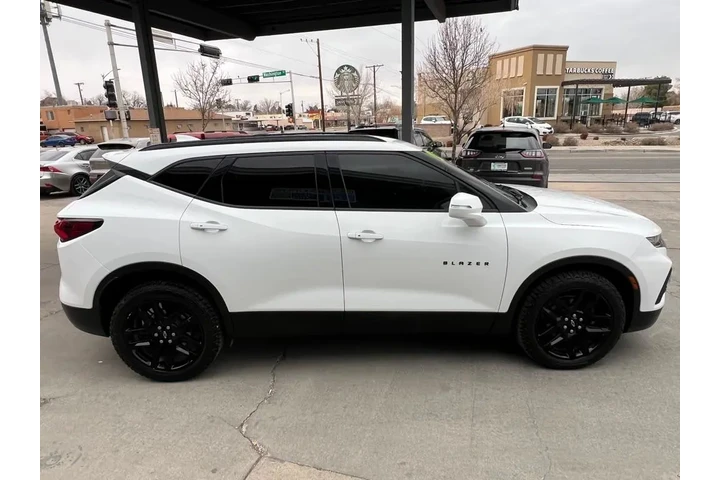 2020 Blazer 2LT AWD image 4