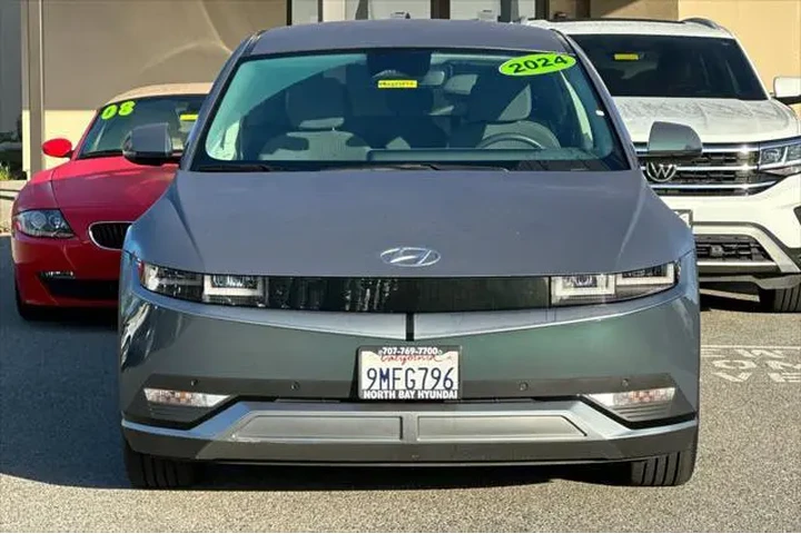 $25990 : Hyundai IONIQ 5 2024 SEL 4dr image 9