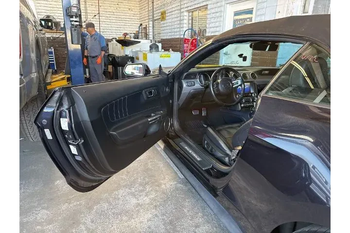 $19510 : Ford Mustang 2021 EcoBoost P image 7