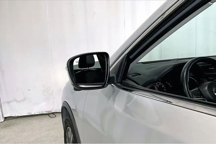 $12991 : Nissan Rogue 2018 S 4dr Cros image 10