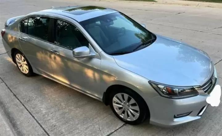 $3000 : Honda Accord 2014 image 2