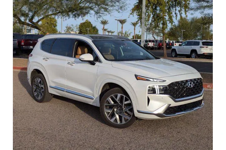 $26590 : Hyundai SANTA FE 2022 AWD Ca image 2