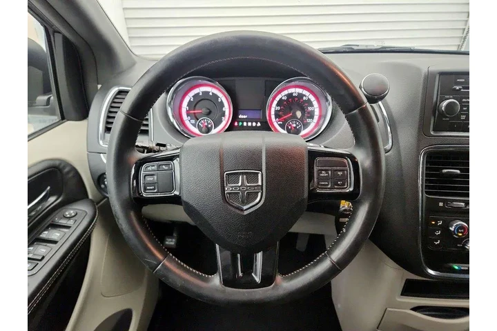 $15998 : Dodge Grand Caravan 2017 SE image 10