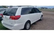 $3995 : 2005 Sienna LE 7 Passenger thumbnail