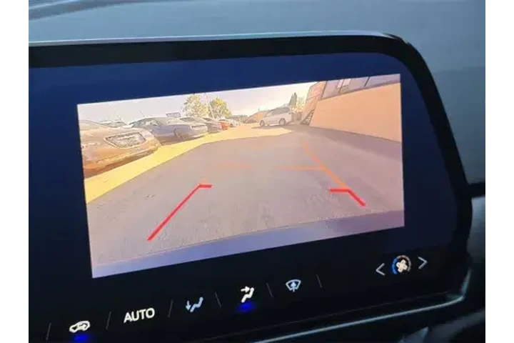 $28150 : 2025 Equinox EV image 3