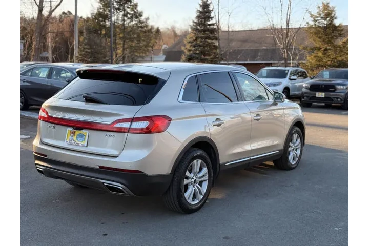 $12500 : 2017 MKX Select image 7