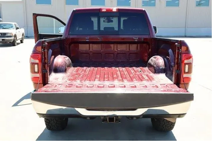 $39999 : Ram 2500 2022 4x4 Laramie 4d image 8