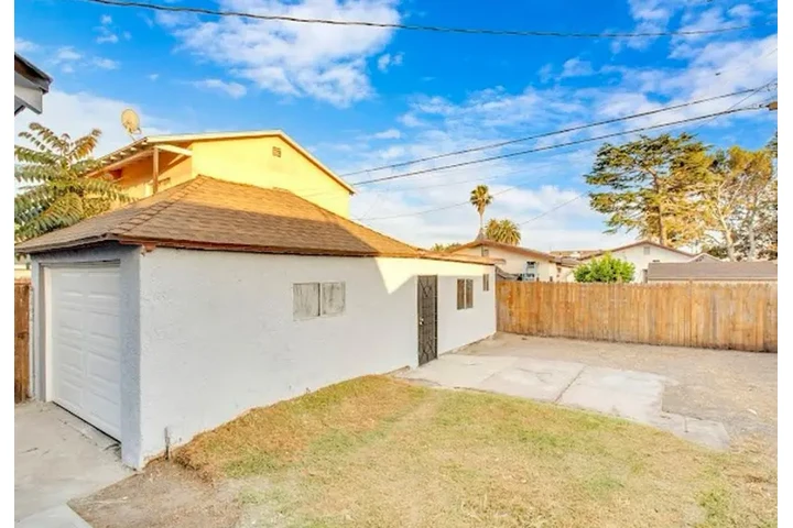 $798888 : 4 Bedroom house for sale in LA image 6