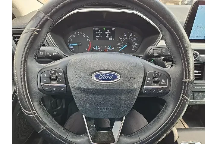 $17983 : Ford Escape 2022 SE 4dr SUV image 7