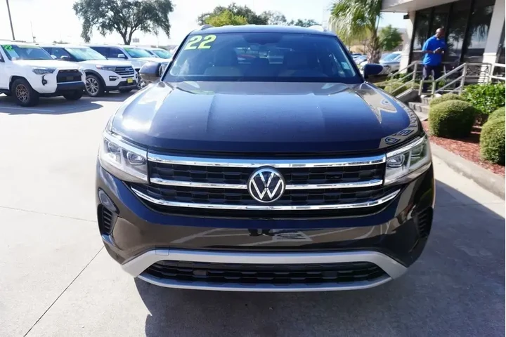 $27988 : Volkswagen Atlas Cross Sport image 2