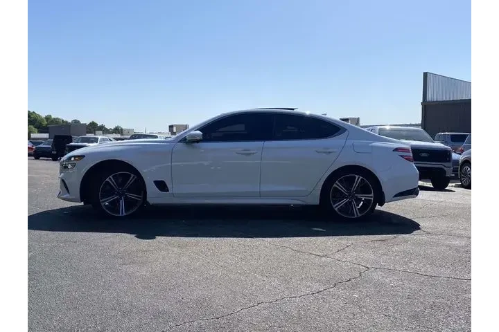 $39639 : Genesis G70 2025 3.3T Sport image 7