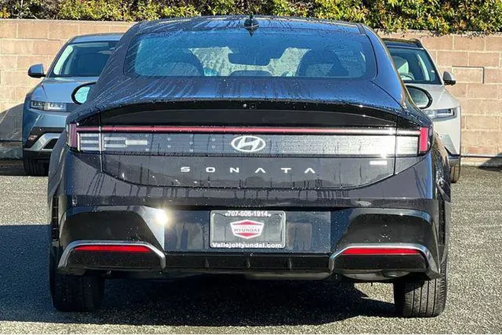 $22990 : Hyundai SONATA Hybrid 2025 S image 7