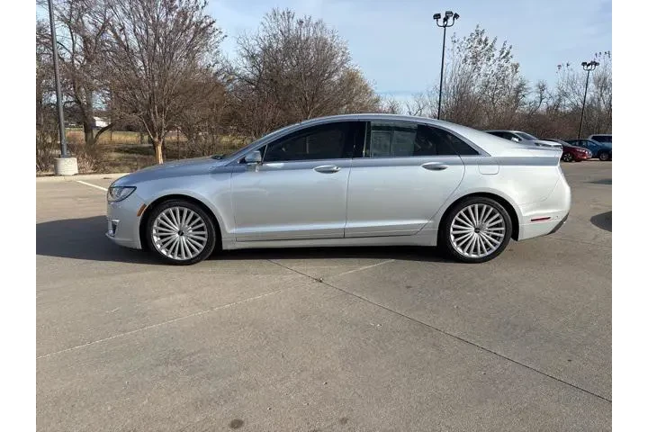 $13998 : Lincoln MKZ Hybrid 2017 Rese image 2