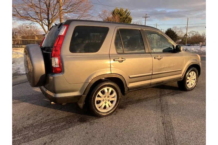 $6900 : 2005 CR-V Special Edition image 8
