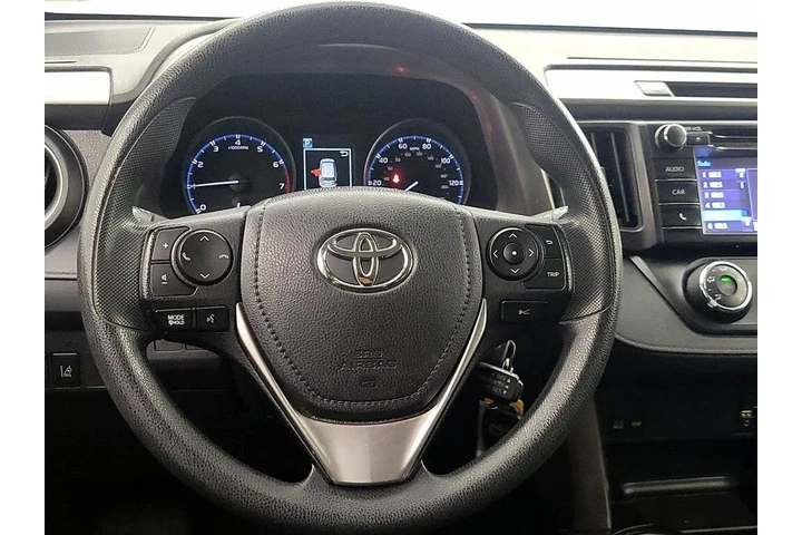 $20998 : Toyota RAV4 2017 LE 4dr SUV image 10