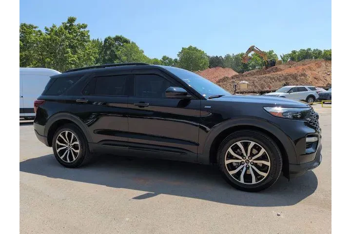 $27290 : Ford Explorer 2022 ST-Line 4 image 2