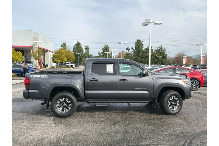 $30280 : Toyota Tacoma 2019 4x2 TRD O image 3