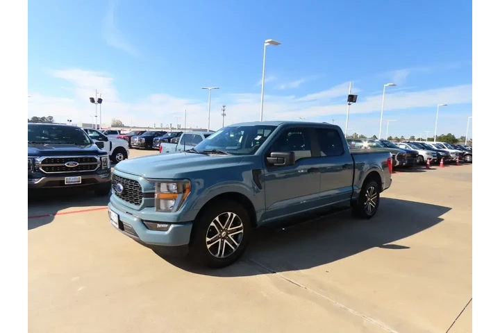 $34999 : Ford F-150 2023 4x2 XL 4dr S image 2