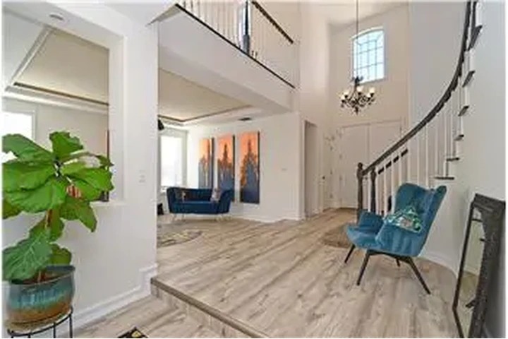 $6500 : Rental property with 5 bedro image 5