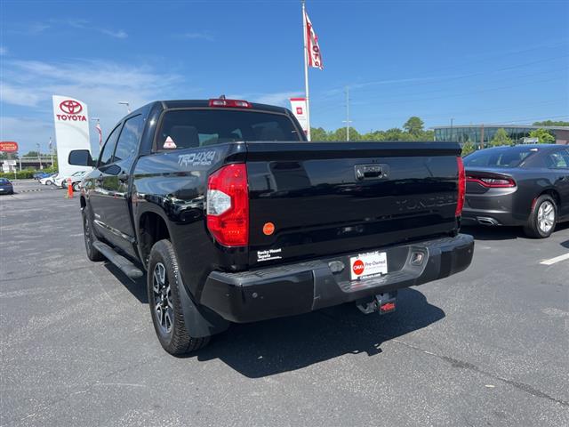 $49990 : PRE-OWNED 2021 TOYOTA TUNDRA image 9