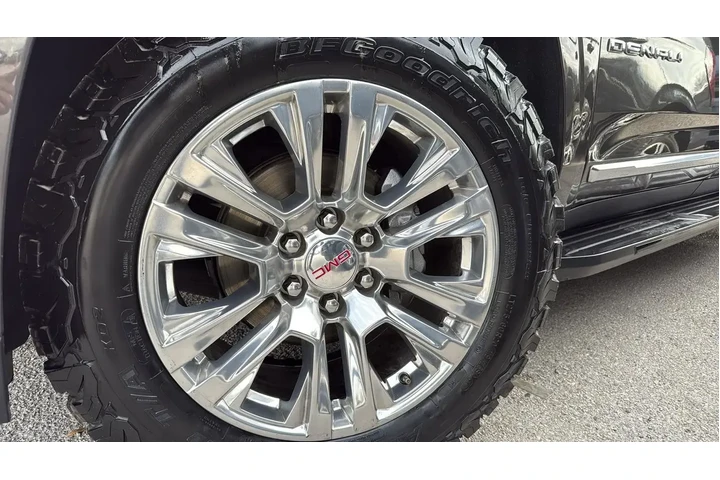 $39991 : GMC Yukon XL 2021 4x2 Denali image 9