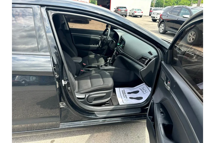 $8980 : 2017 Elantra Value Edition 2. image 9