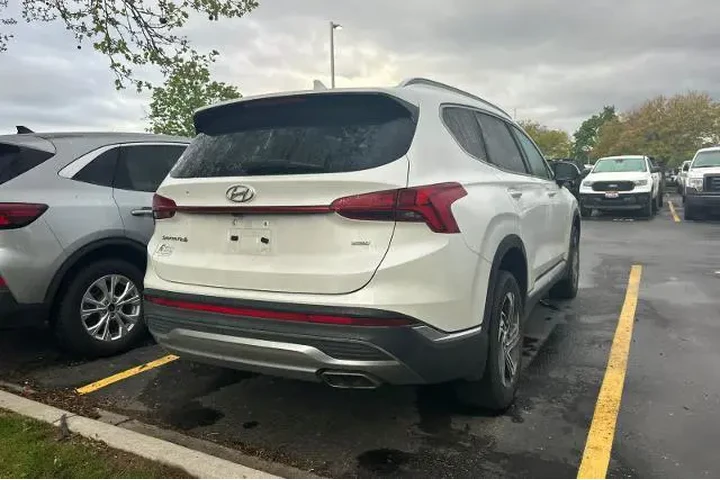 $21995 : Hyundai SANTA FE 2021 AWD SE image 4