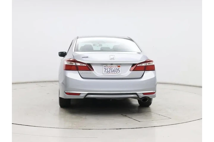 $16998 : Honda Accord 2016 LX 4dr Sed image 6