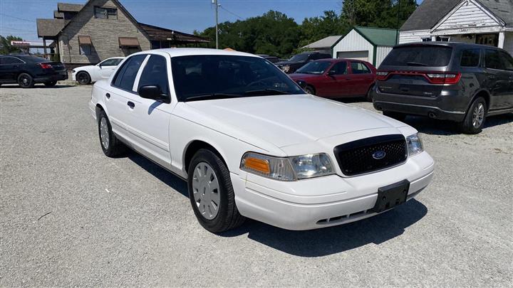 $6588 : 2011 FORD CROWN VICTORIA2011 image 5