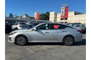 $18998 : Nissan Altima 2023 2.5 SV 4d thumbnail