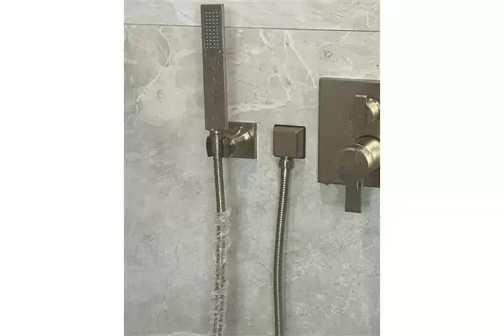 PLOMERO BARATO (323) 946-8895 image 3