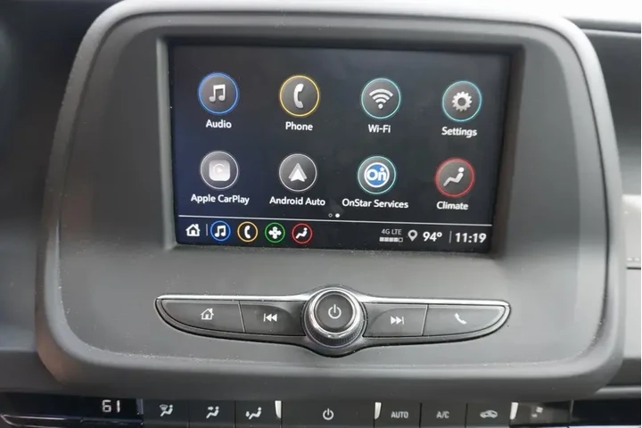 $33988 : Chevrolet Camaro 2023 LT1 2d image 8