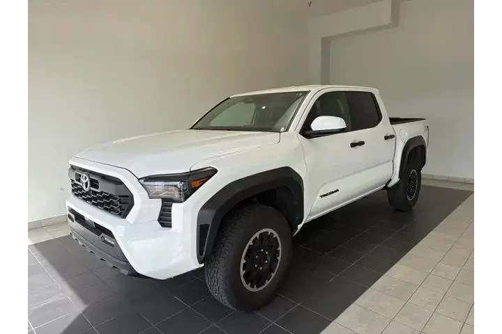 $39254 : Toyota Tacoma 2025 4x4 TRD O image 1