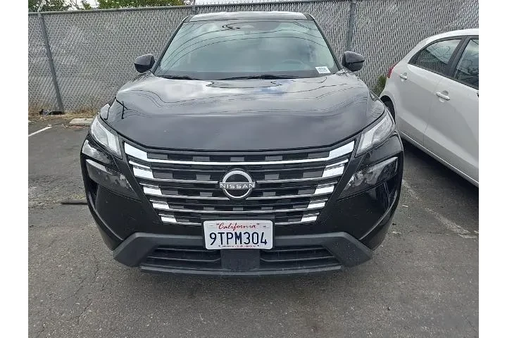 $22212 : Nissan Rogue 2024 SV 4dr Cro image 2